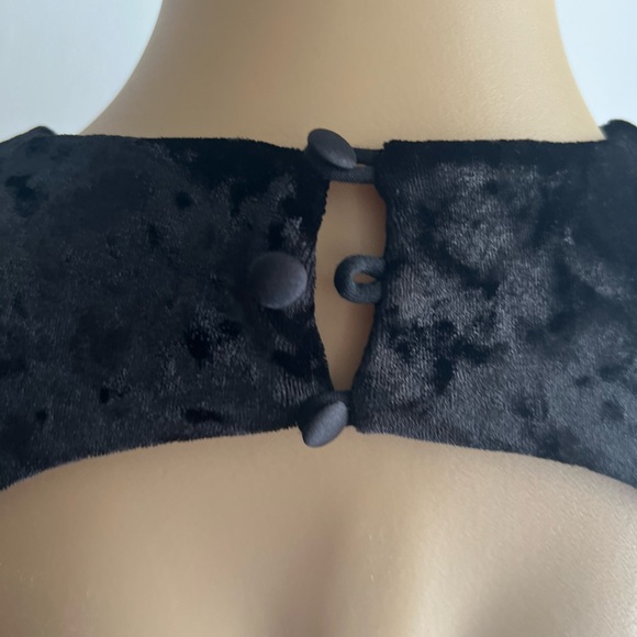 NWT Caroline Costas Top with Open back, Size S - Picture 5 of 8